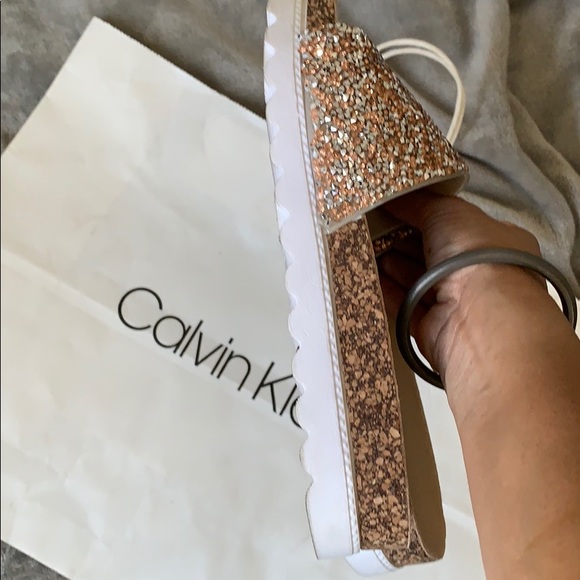 M6K 3S3, Toronto - Picture 7 of 7